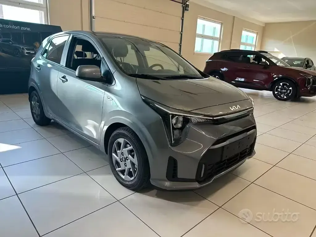 Nuova Kia Picanto Urban 64 CV (47 kW) 2026 Grigio Utilitaria