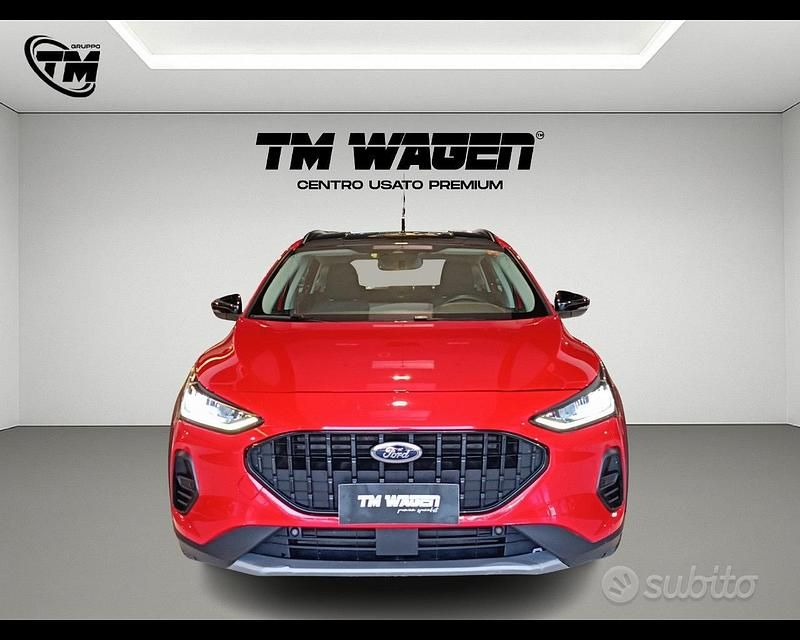 Usata Ford Focus Active 125 CV (91 kW) 2022 Rosso Station wagon