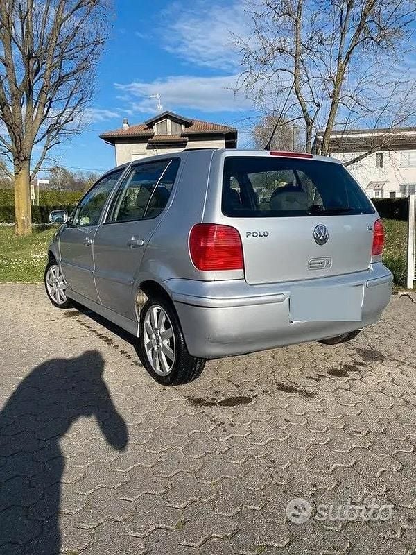 Usata VW Polo 60 CV (44 kW) 2001 Grigio Utilitaria