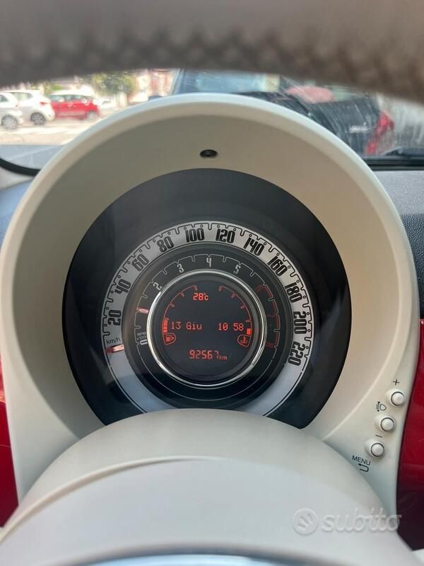 Usata Fiat 500 Lounge 69 CV (50 kW) 2018 Rosso Utilitaria