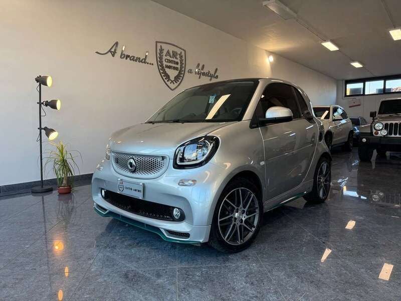 Usata Smart ForTwo Electric Drive Brabus 60 kW (82 CV) 2019 Argento iridio Utilitaria