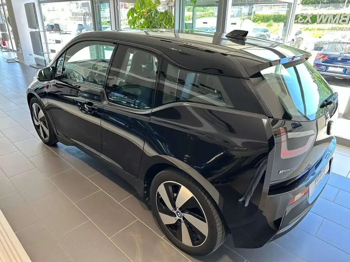 Usata BMW i3 102 CV (75 kW) 2017 Nero Utilitaria