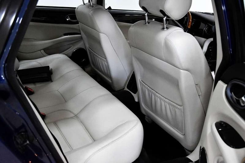 Usata Jaguar XJR 363 CV (266 kW) 1998 Blu/azzurro Berlina