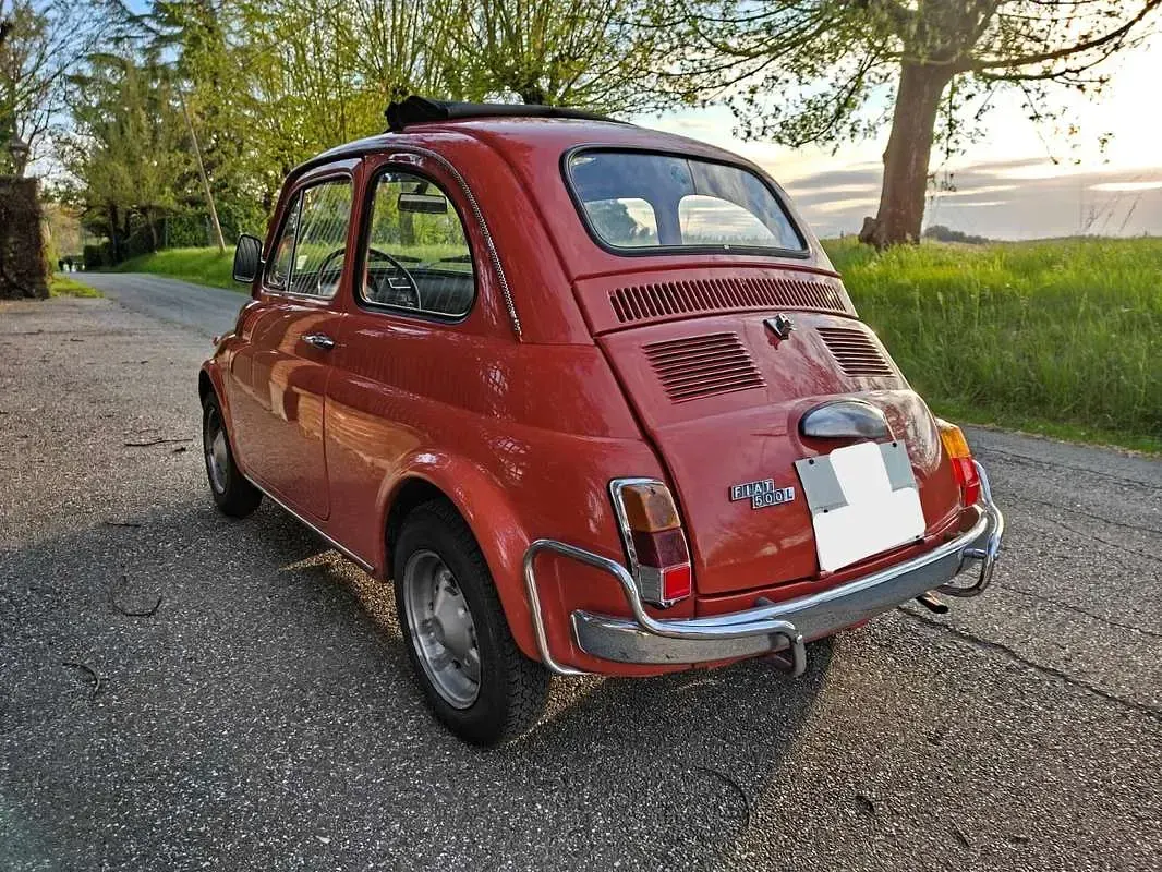 Usata Fiat 500 Lusso 23 CV (16 kW) 1973 Rosso Utilitaria