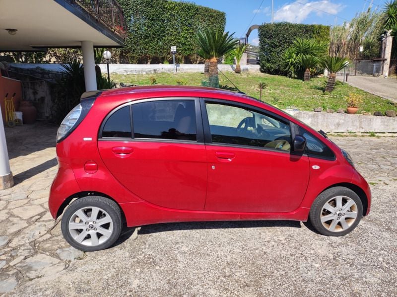 Usata Citroën C-zero 35 kW (48 CV) 2017 Rosso Utilitaria