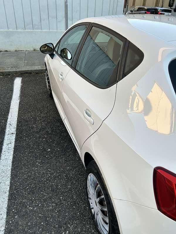 Usata Seat Ibiza Business 75 CV (55 kW) 2017 Bianco Berlina