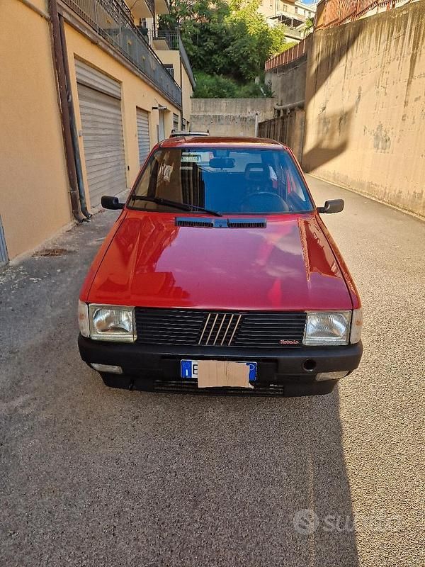 Usata Fiat Uno 105 CV (77 kW) 1987 Rosso Utilitaria