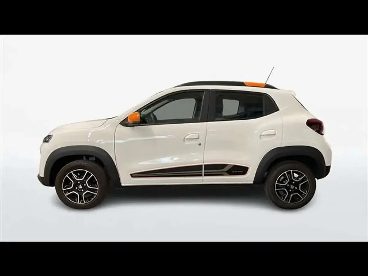Usata Dacia Spring Comfort 33 kW (45 CV) 2023 Bianco Utilitaria