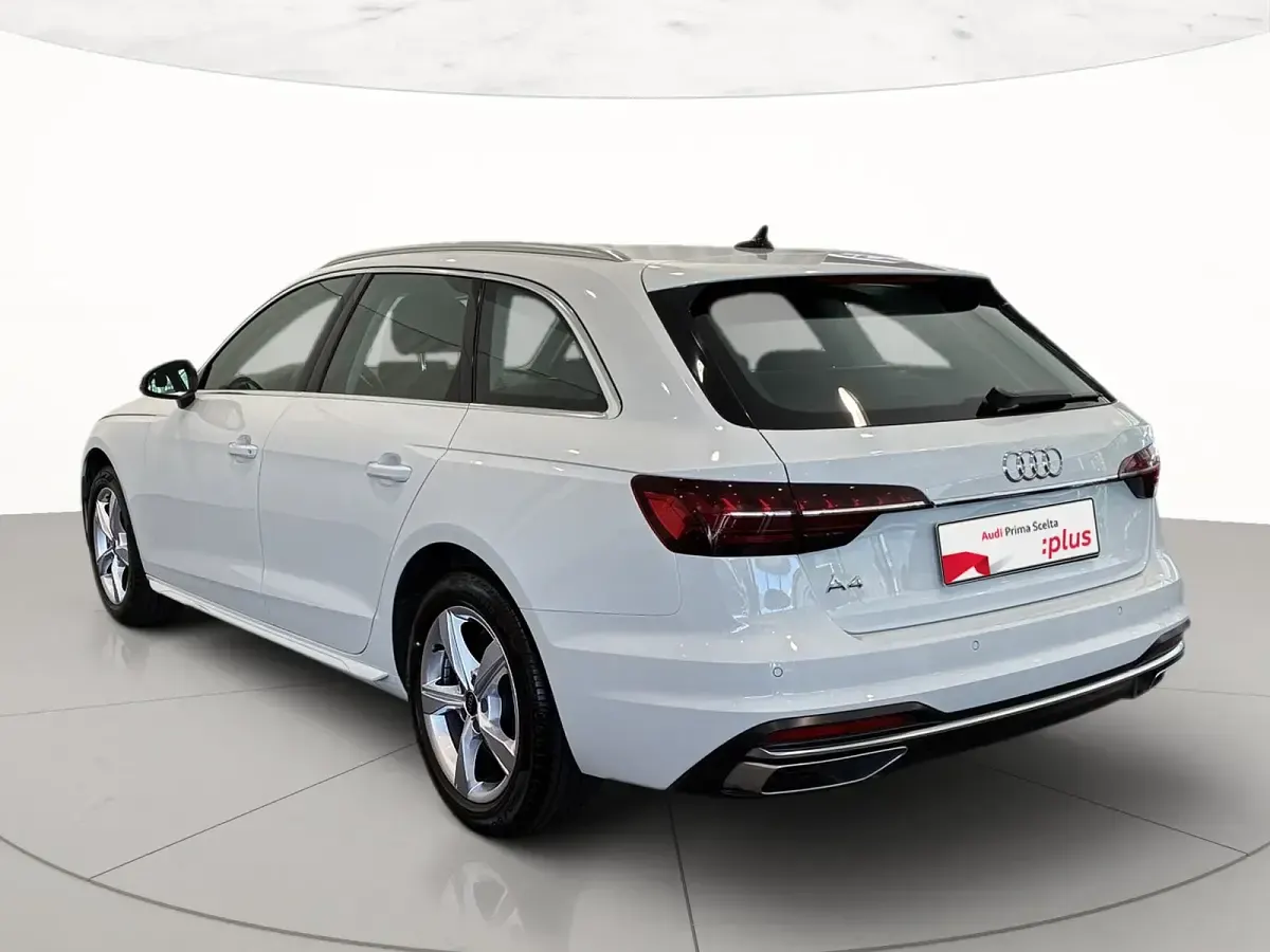 Usata Audi A4 Advanced Plus 150 CV (110 kW) 2024 Bianco arkona Station wagon