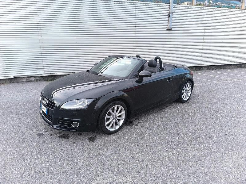 Nero Usata 2012 Audi TT Roadster Cabrio | 12.000 € (Super prezzo) - Immagine 1/4