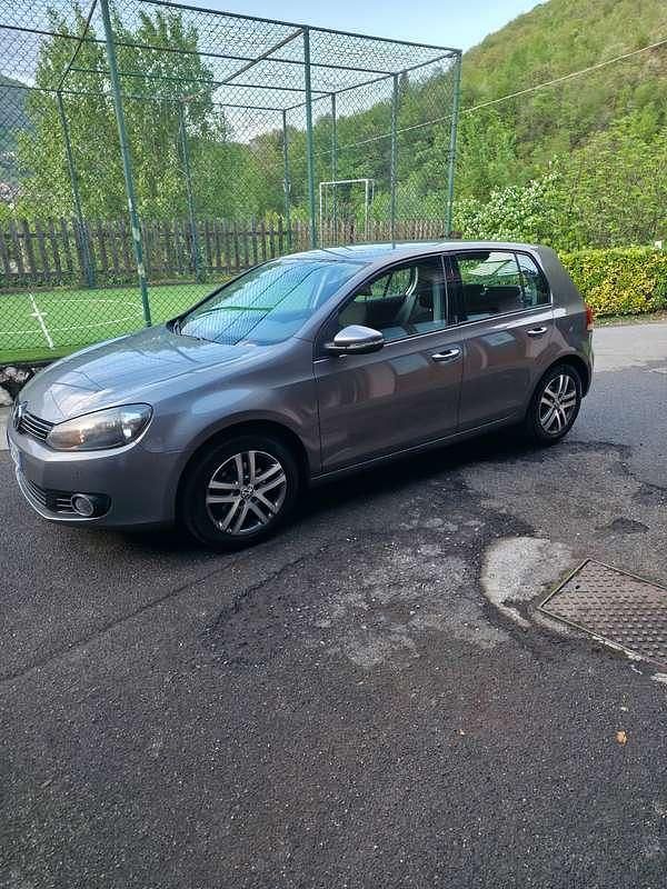 Second-hand VW Golf VII Edition 105 CP (77 kW) 2012 Berlinǎ