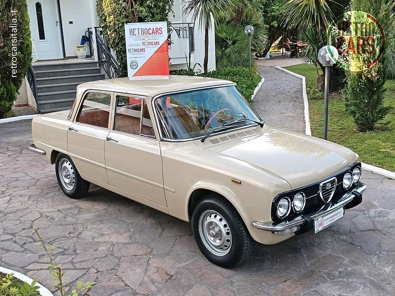 Beige Usata 1975 Alfa Romeo Giulia Super Tre volumi | 14.500 € - Immagine 1/4
