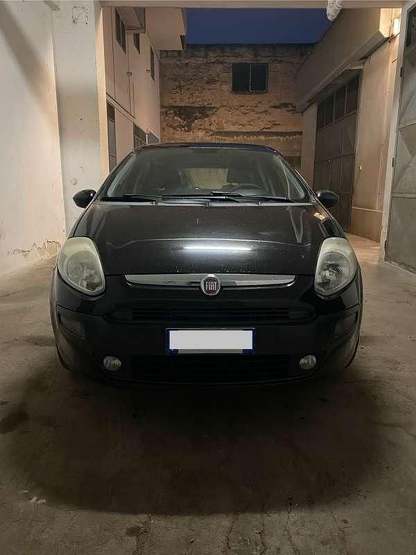 Usata Fiat Punto Evo Emotion 77 CV (56 kW) 2010 Utilitaria