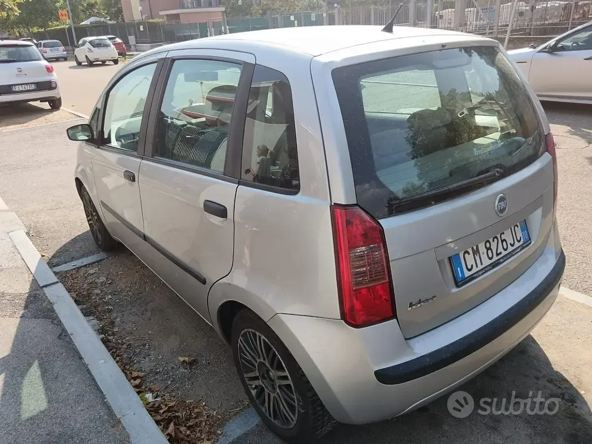 Usata Fiat Idea 95 CV (69 kW) 2004 Monovolume