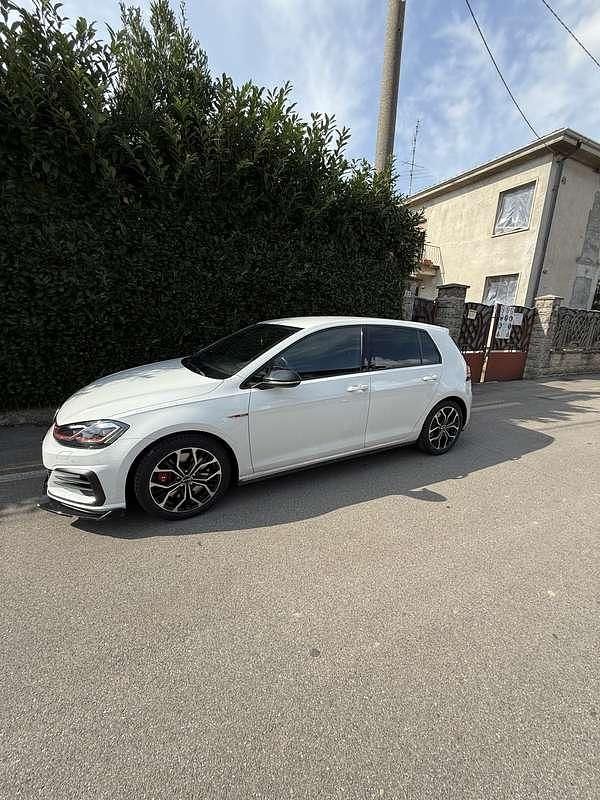 Usata VW Golf VIII GTI 245 CV (180 kW) 2020 Berlina