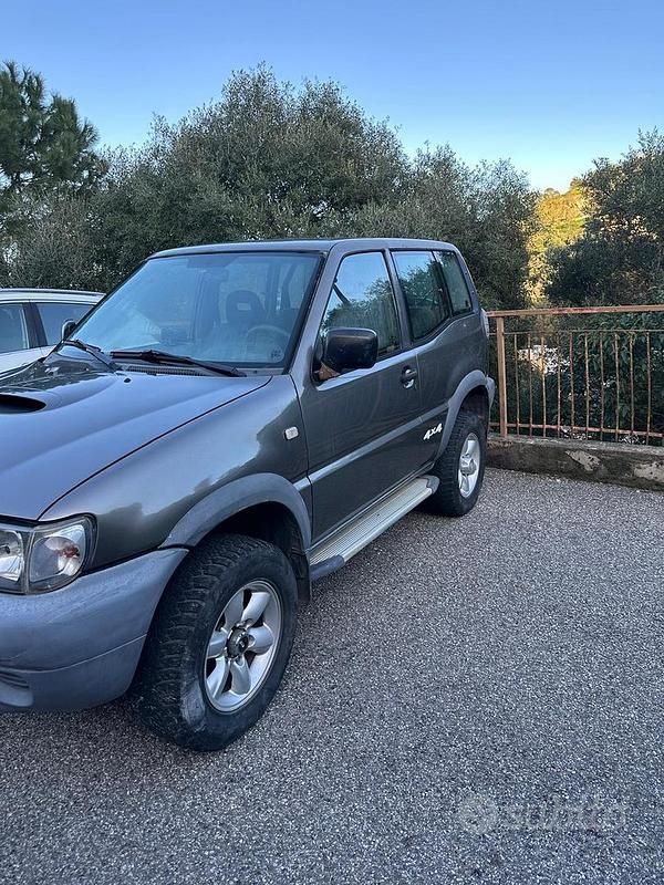 Usata Nissan Terrano 125 CV (91 kW) 1999 Grigio SUV
