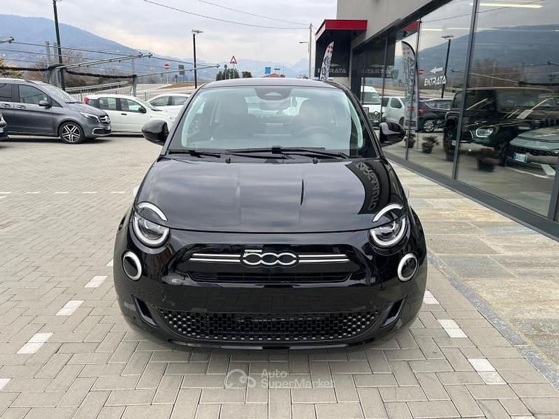 Nuova Fiat 500 65 CV (47 kW) 2026 Gray Berlina