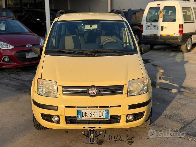 Usata Fiat Panda 60 CV (44 kW) 2007 Giallo Utilitaria