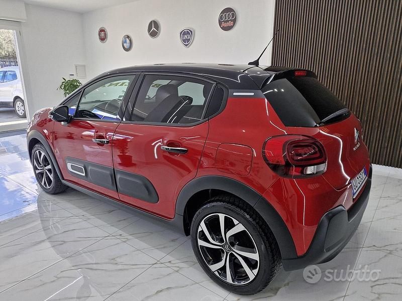 Usata Citroën C3 Shine 83 CV (61 kW) 2021 Rosso Utilitaria