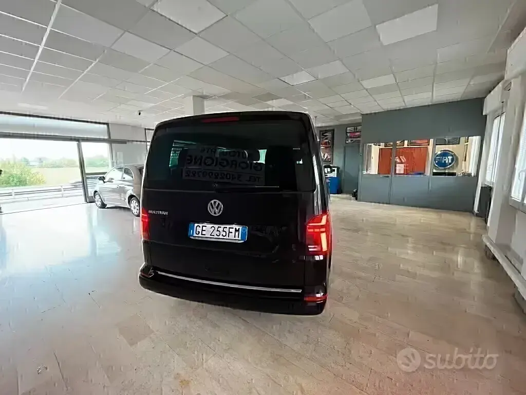Usata VW Multivan Highline 150 CV (110 kW) 2021 Nero Monovolume