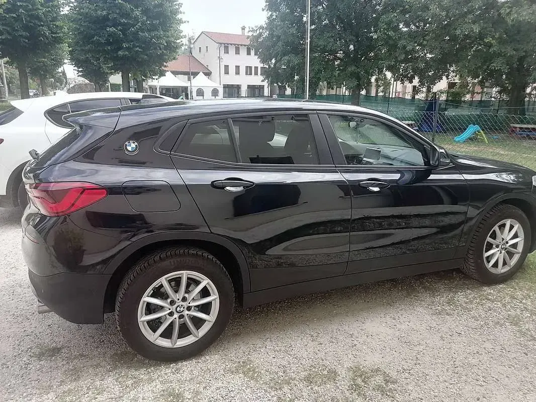 Usata BMW X2 150 CV (110 kW) 2020 Nero SUV