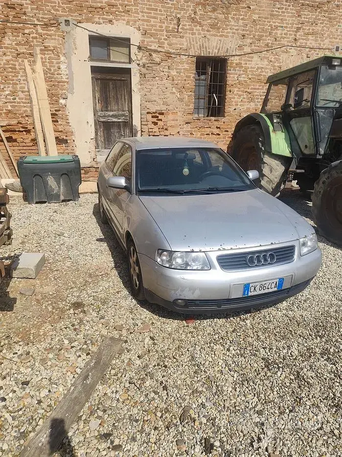Usata Audi A3 90 CV (66 kW) 2003 Utilitaria
