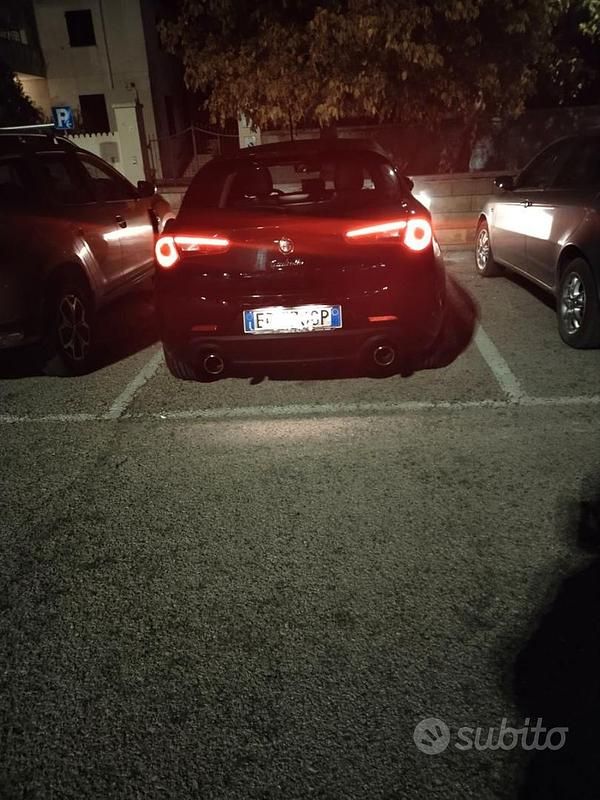 Usata Alfa Romeo Giulietta 175 CV (128 kW) 2013 Nero Berlina