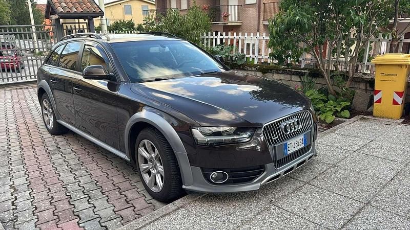 Usata Audi A4 Allroad Business 177 CV (130 kW) 2013 Marrone Station wagon