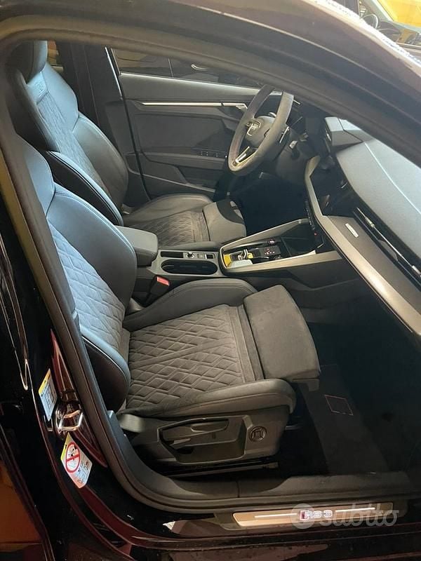 Usata Audi RS3 400 CV (294 kW) 2024 Nero Berlina