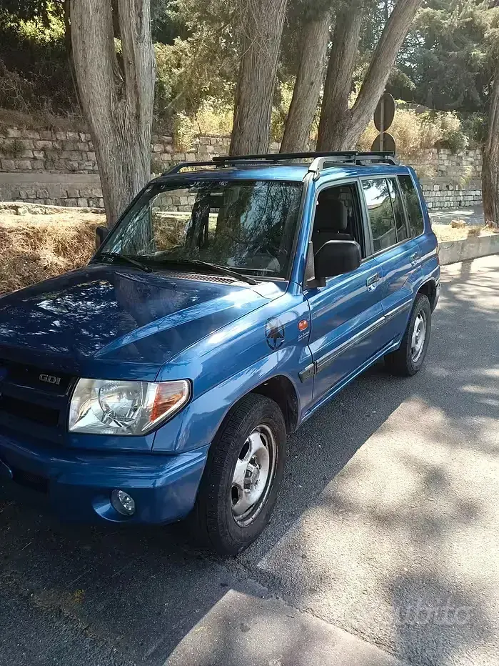 Usata Mitsubishi Pajero 129 CV (94 kW) 2002 Bluazzurro SUV