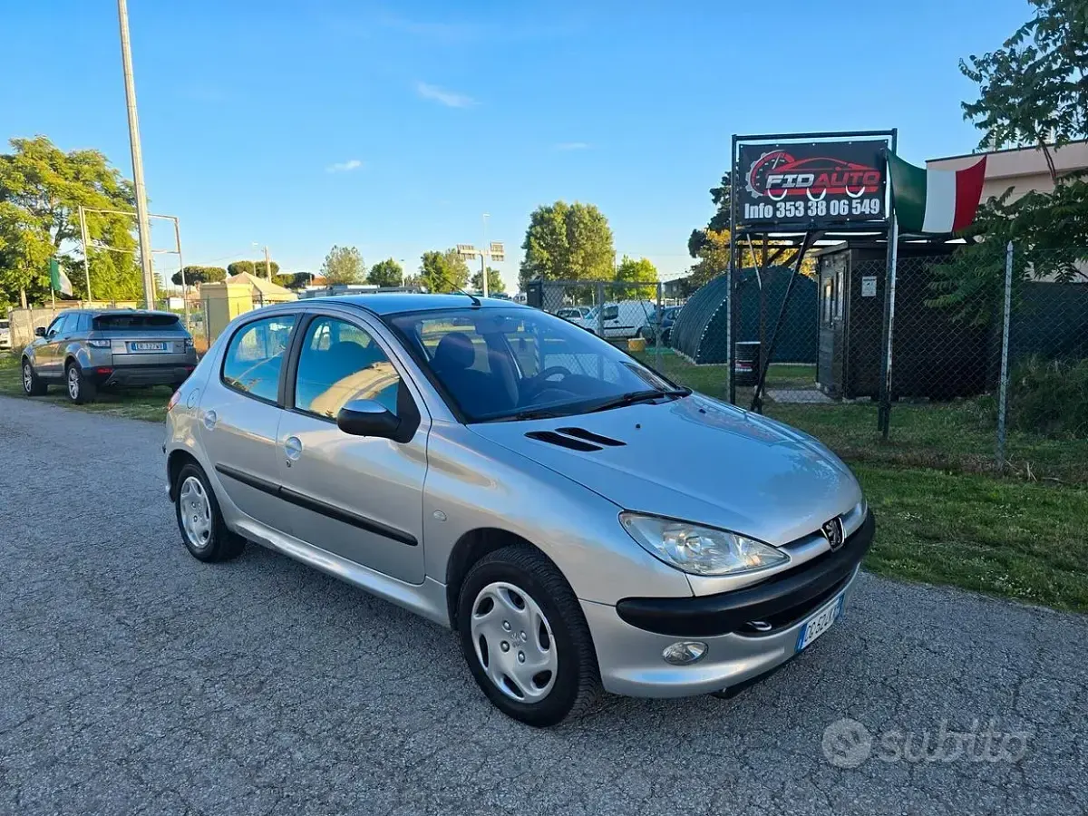 Usata Peugeot 206 75 CV (55 kW) 2003 Berlina