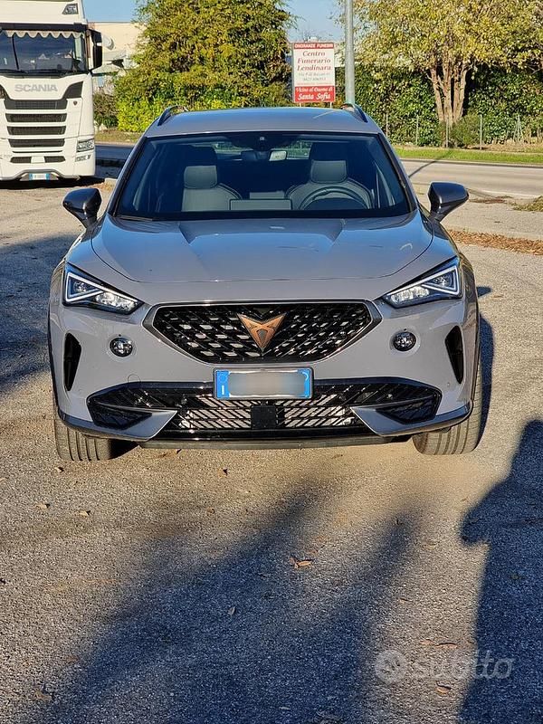 Usata Cupra Formentor 150 CV (110 kW) 2023 Grigio SUV
