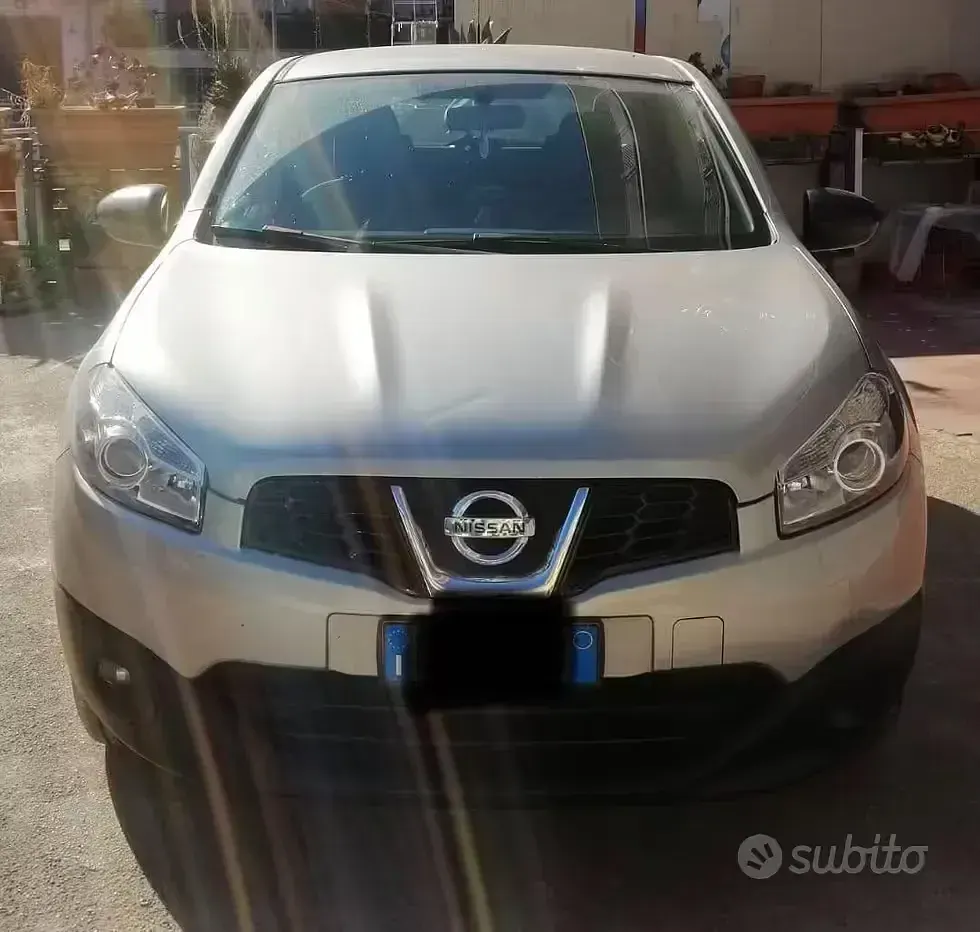 Usata Nissan Qashqai 117 CV (86 kW) 2010 Grigio SUV