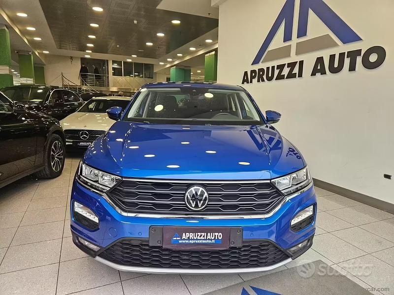 Usata VW T-Roc Style 150 CV (110 kW) 2021 Blu SUV