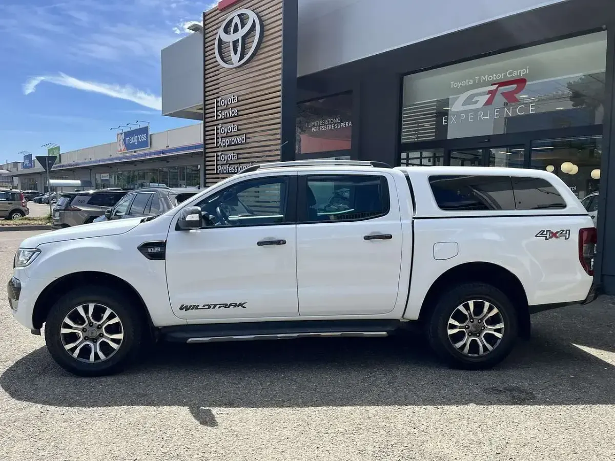 Usata Ford Ranger Wildtrack 200 CV (147 kW) 2017 Bianco Pick-up