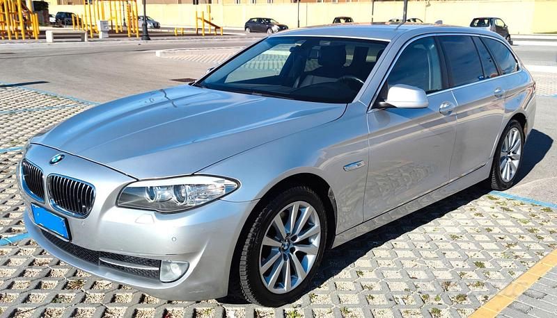 Usata BMW 520 Efficient Dynamics 2013 Grigio Station wagon