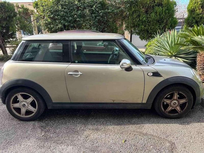 Usata Mini One D 90 CV (66 kW) 2011 Beige Utilitaria