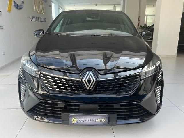 Usata Renault Clio V Techno 90 CV (66 kW) 2024 Nero metallizzato Berlina