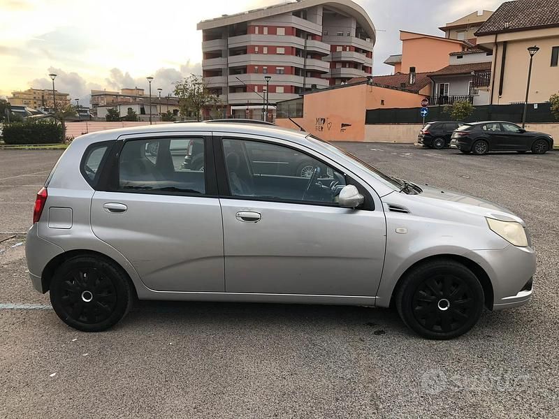Usata Chevrolet Aveo 2009 Grigio Utilitaria