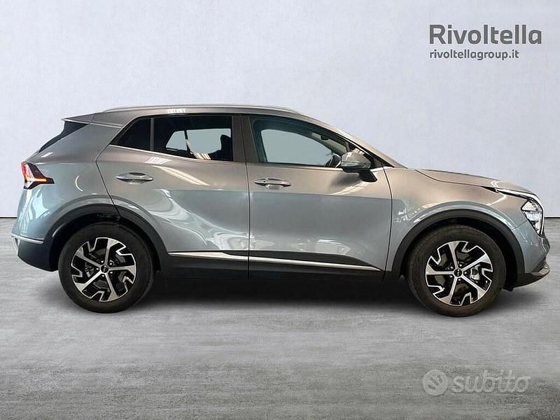 Usata Kia Sportage Style 230 CV (169 kW) 2023 Grigio SUV