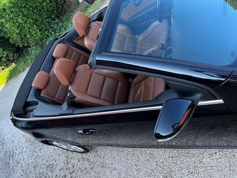 Usata VW Golf Cabriolet 105 CV (77 kW) 2012 Nero Cabrio