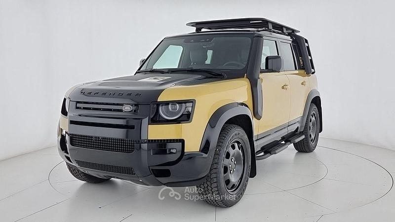 Nuova Land Rover Defender 349 CV (256 kW) 2026 Giallo SUV