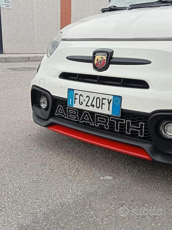 Usata Abarth 595 145 CV (106 kW) 2016 Bianco Utilitaria