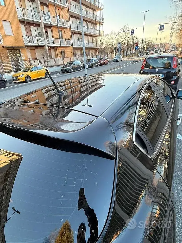 Usata Alfa Romeo Giulietta 170 CV (125 kW) 2012 Nero Utilitaria