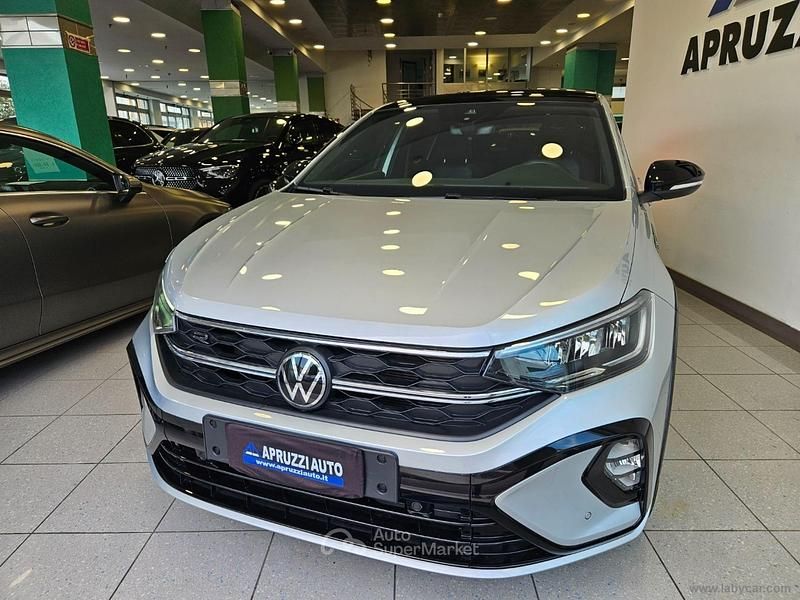 Usata VW Taigo R-line 110 CV (80 kW) 2024 Argento SUV