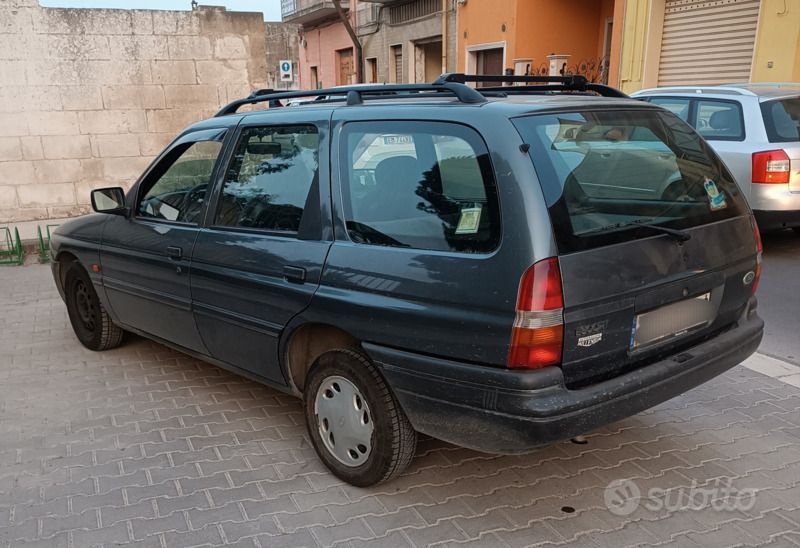 Usata Ford Escort 73 CV (53 kW) 1992 Station wagon
