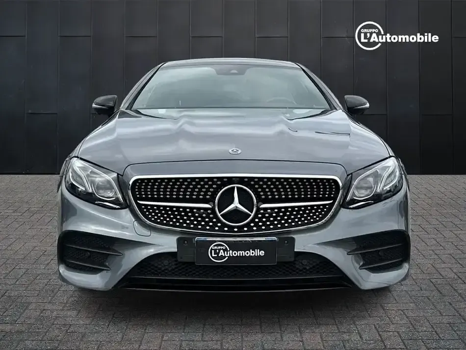 Usata Mercedes E220 Premium Plus 194 CV (142 kW) 2019 Grigio Coupé