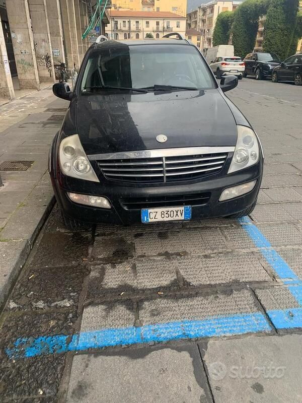 Usata 2006 Ssangyong Rexton SUV | 1500 € (Buon prezzo) - Immagine 1/4