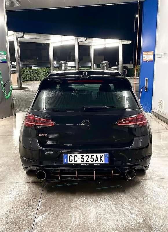 Usata VW Golf VII GTI 245 CV (180 kW) 2019 Berlina