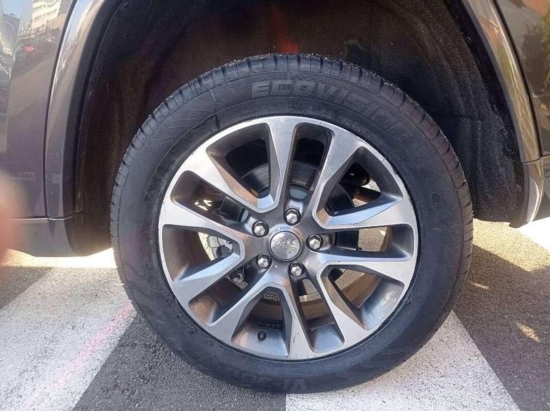 Usata Jeep Grand Cherokee Overland 250 CV (183 kW) 2018 Grigio SUV